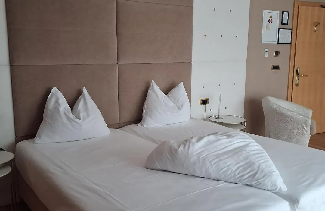 Hotel Garni Günther-1